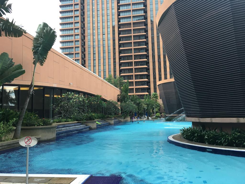 Rainbow Service Suite At Times Square Kuala Lumpur Exterior photo
