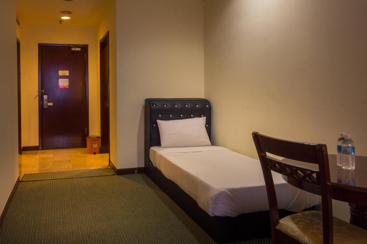 Rainbow Service Suite At Times Square Kuala Lumpur Exterior photo