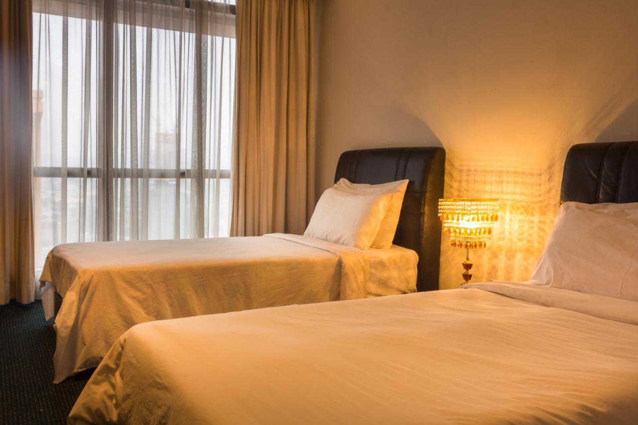 Rainbow Service Suite At Times Square Kuala Lumpur Exterior photo